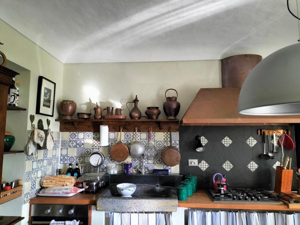 Sotto La Luna Bruna B&B Cocconato Kültér fotó