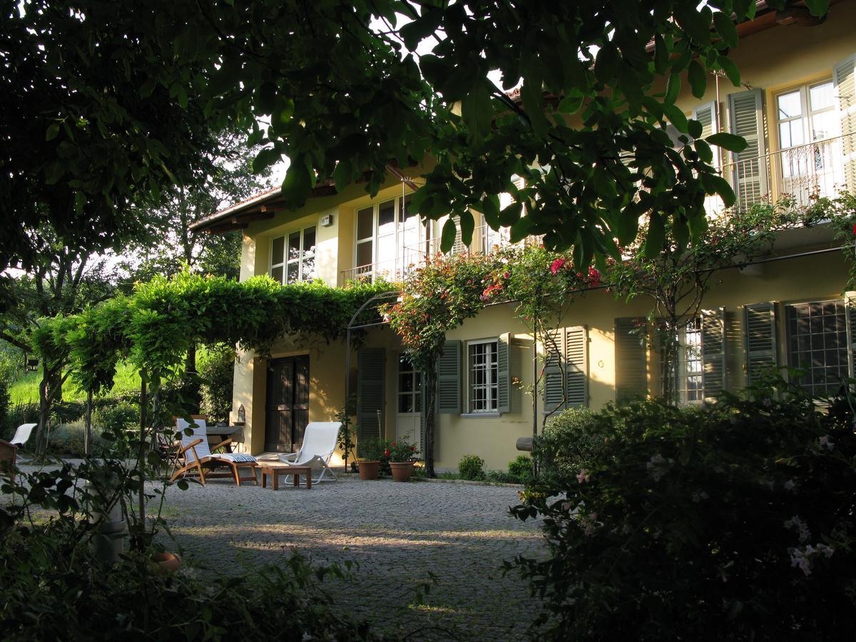 Sotto La Luna Bruna B&B Cocconato Kültér fotó