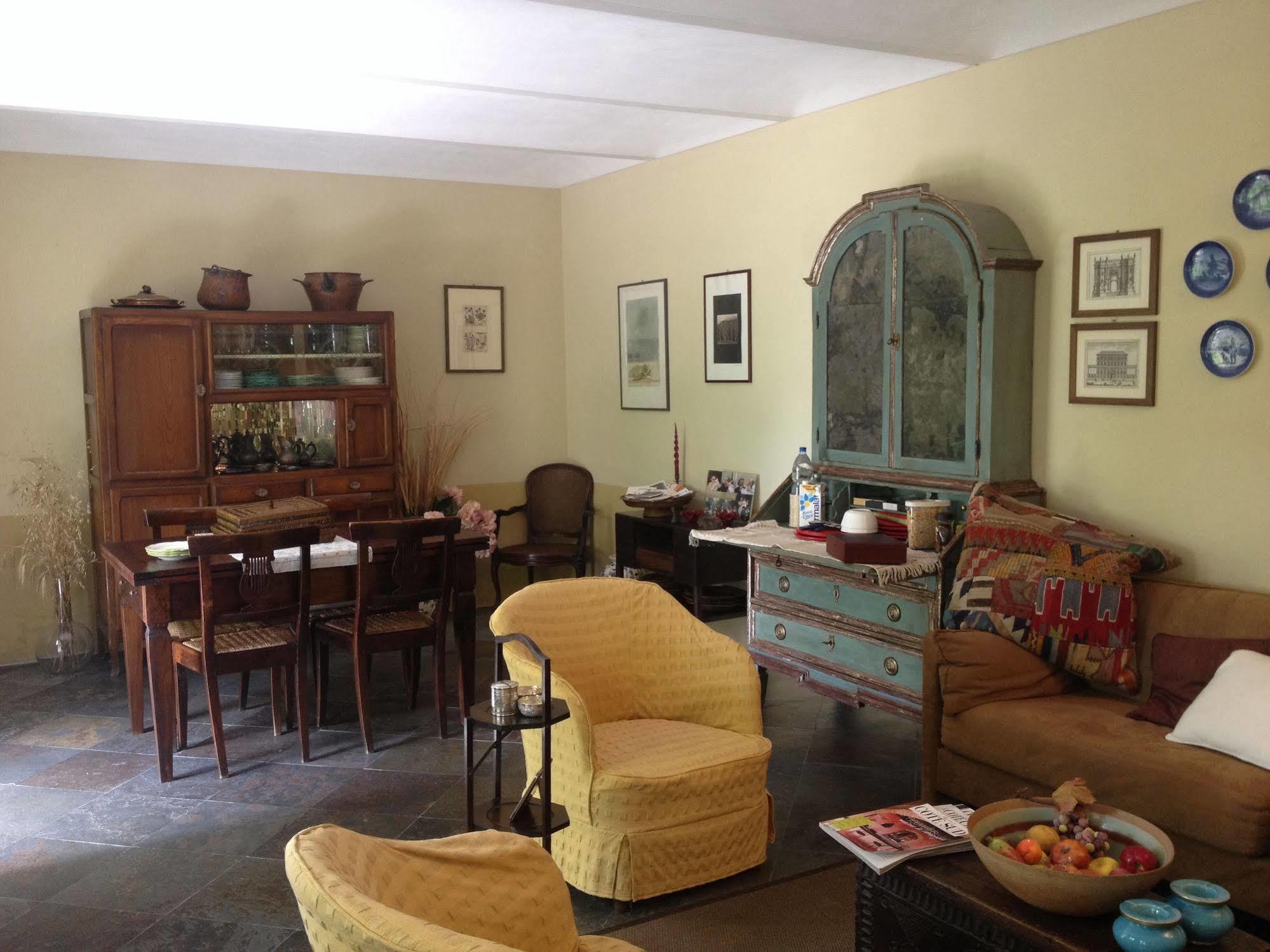 Sotto La Luna Bruna B&B Cocconato Kültér fotó